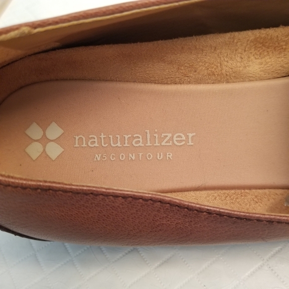 Naturalizer Coretta Loafers Womens 9M 2 Tone  Brown Leather Casual Slip On Shoes - Picture 3 of 8